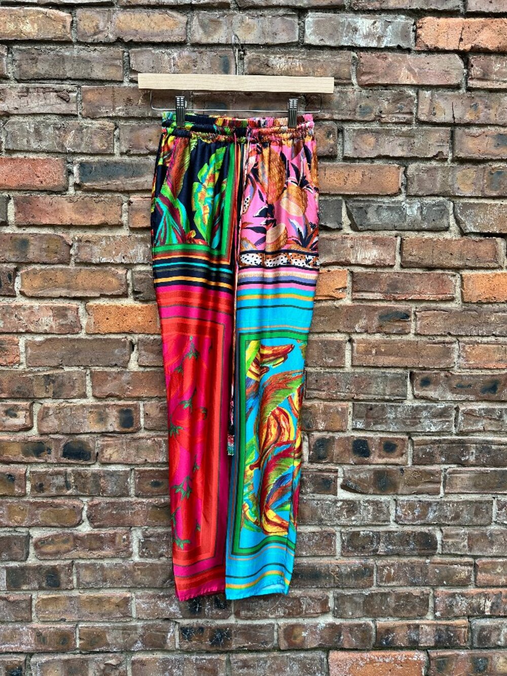 Farm Rio High Rise Scarf Print Pants XS